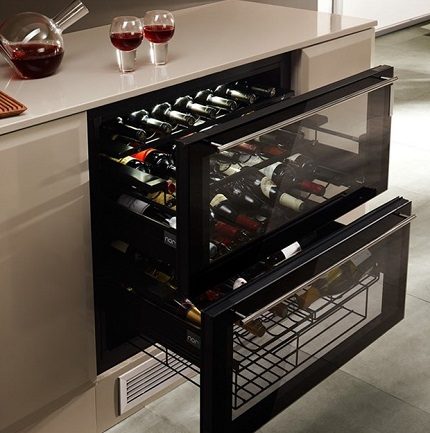 Built-in wine cooler