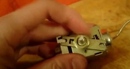 Comment remplacer le thermostat du réfrigérateur Remplacement du thermostat