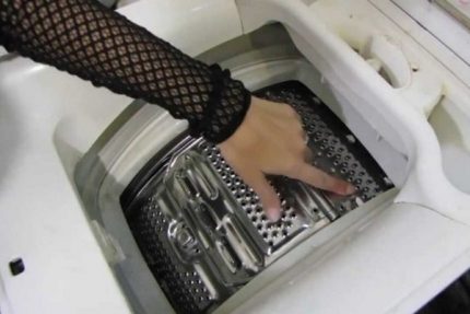 Top-loading typewriter care