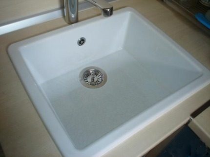 Dumsha Model por Ikea