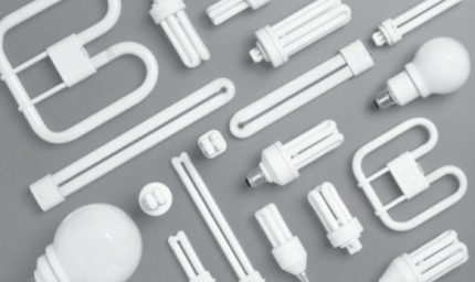 Différents modèles de mini lampes Variations de formes de bulbes compacts