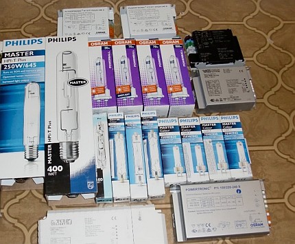 Para a operação de uma lâmpada de descarga, é necessário um reator. MGL com um dispositivo de partida e regulação