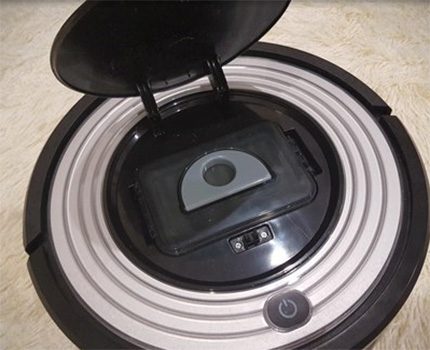 Dust box inside the robot cleaner Vacuum cleaner dust collector