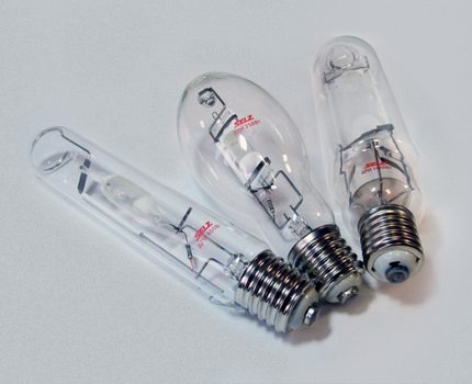 Metal halides with mercury vapor Mercury-type metal halide lamps