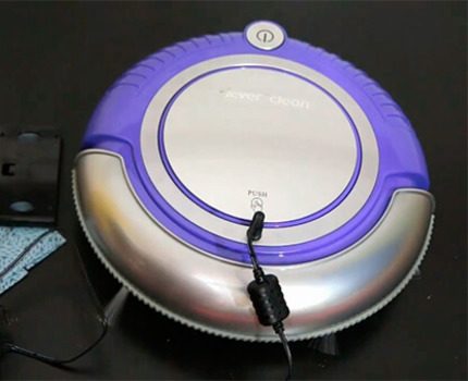Oriflame Vacuum Cleaner Clone Robot Clever & Clean 002M