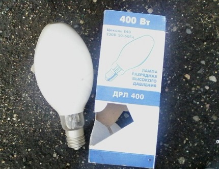 La puissance de la lampe DRL est indiquée sur l'emballage de l'appareil Puissance de la lampe