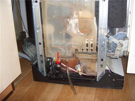 Réservoir en plastique moins fiable Réservoir en plastique pour lave-vaisselle