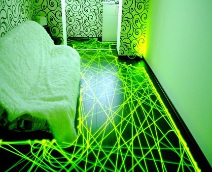 Oriflame robot moves chaotically Trajectory