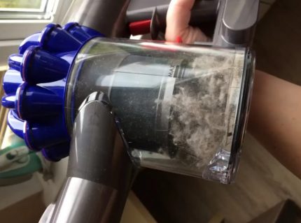 Temizlemesi kolay toz kutusu Dyson v6 Konteyner Çıkışı