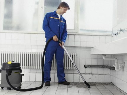 Kärcher industrial model for cleaning construction waste Professional powerful model Karcher