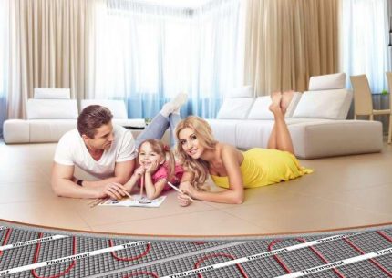 Illustration schématique d'un plancher d'eau chaude