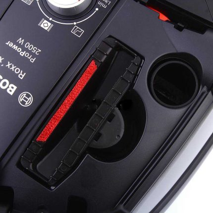 Compartiment de rangement des accessoires