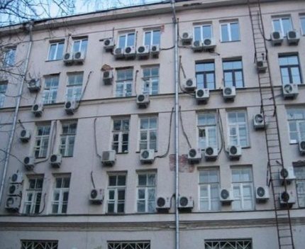 External block split system