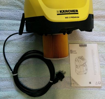 Karcher WD 3 Premium is equipped with a 4-meter power cable Vacuum cleaner cord Karcher