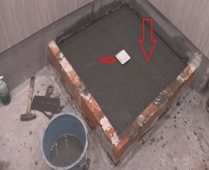 La chape se fait sur les phares