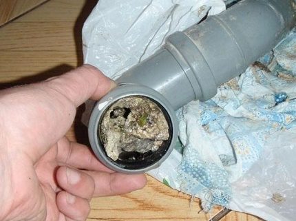 Tuyau bouché Tuyau bouché