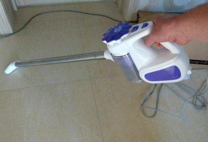 The cord length is enough for cleaning within a radius of 6 meters Vacuum cleaner long cord