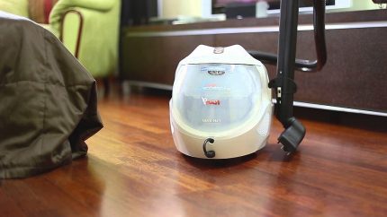 Aspirateur avec aquafiltre et générateur de vapeur Aspirateur Polti Lecoaspira Friendly