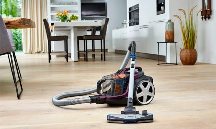 Ensemble d'aspirateur silencieux