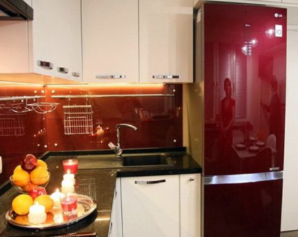 L'un des modèles de réfrigérateurs de marque LG