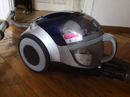 Aspirateur LG2000w