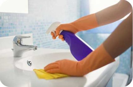 Ka und desto besser Schimmel im Badezimmer loszuwerden Verwendung von Wasserstoffperoxid