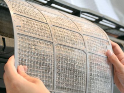 Indoor unit filter Removing the wash filter