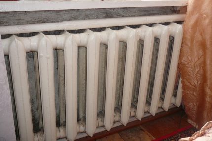 Ancien radiateur en fonte