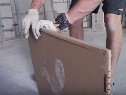 Ragasztószalag az élkezeléshez A lemez széle tömítése