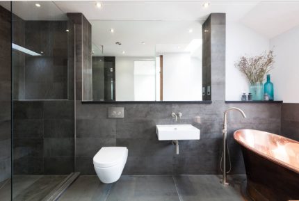 An example of low installation in the interior Low installation in the bathroom