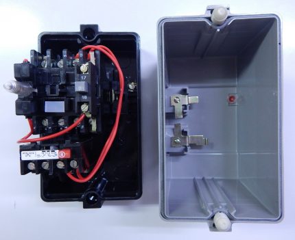 Kit de démarrage + relais thermique Démarreur couplé avec relais thermique