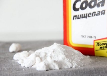 Nettoyage de bain de soude