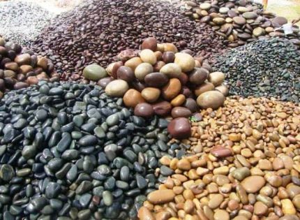 Different types of pebbles Pebbles for filling the oven