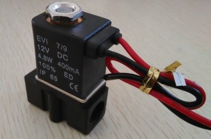 Alimentation en courant continu et alternatif