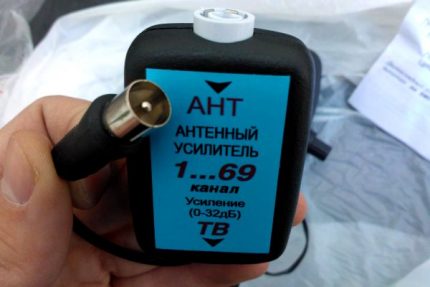 Amplificador de antena com cabo