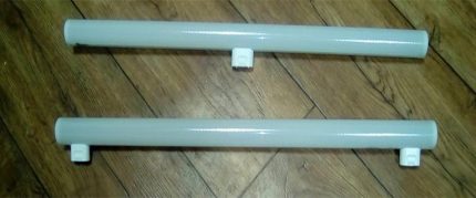 Lampe avec douille S14