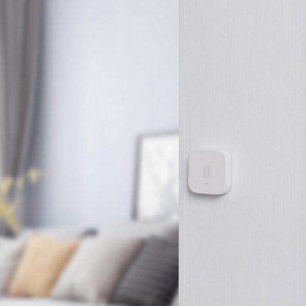 Capteur de vibrations sur le mur