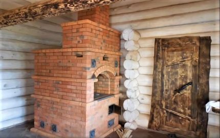 Photo en taille réelle du four Yemshanov