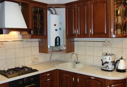 La conclusion de la cheminée dans le puits de la maison commune Prérequis