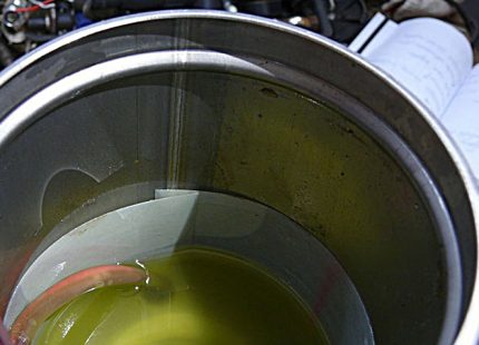 Huile dans le corps de pompe