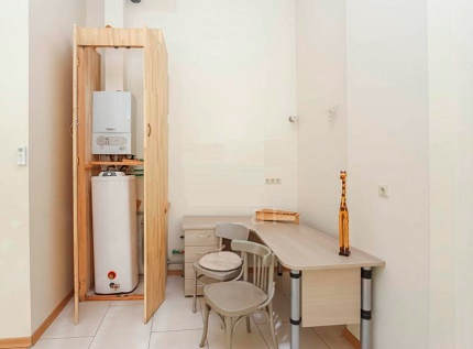 Dispositif d'armoire pour chaudière au sol Dispositif d'armoire pour chaudière au sol