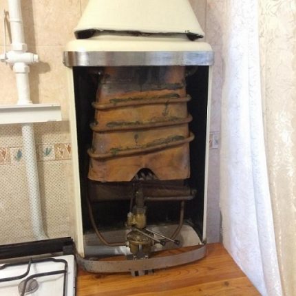 Ancienne colonne KGI-56