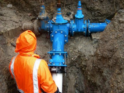 Gaz boru hattında su tutucu