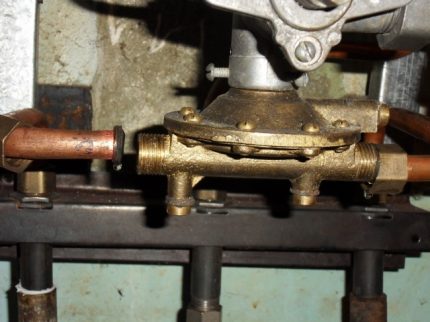 Bloco de água de gêiser Bloco de água de gêiser