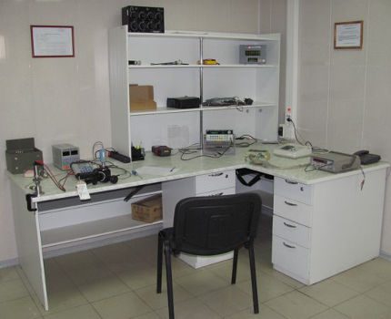 Gaz akış kontrol cihazları seti Gaz kompleksinin doğrulanması