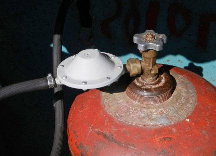 Reducer for gas bottle