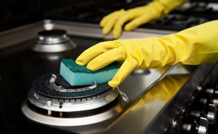 Lavage de la cuisinière à gaz Lavage de la cuisinière à gaz