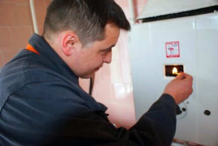 Vérification du tirage dans la chaudière