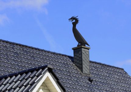 Entlüftungsblende an einem Entlüftungsrohr Entlüftungsblende an einem Entlüftungsrohr