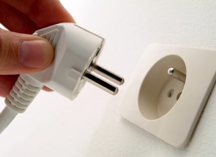 Schalten Sie die Klimaanlage aus